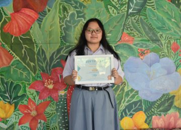 Tania Callista - Juara 1 Kejurnas Literasi dan Skolastik